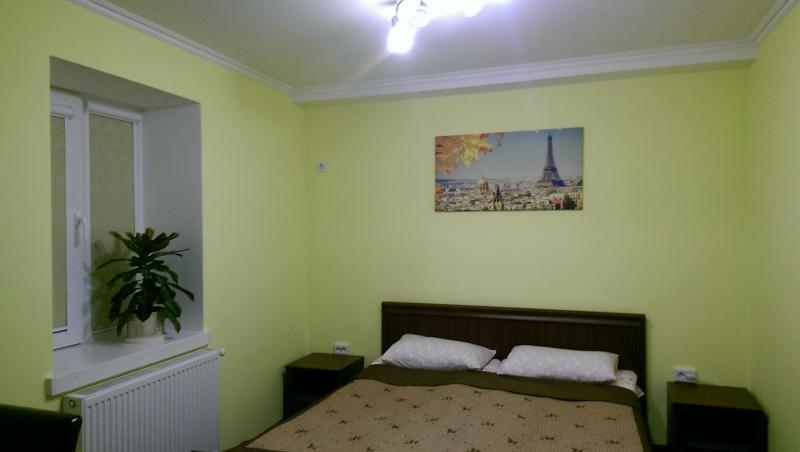 Apartments Like Hotel TTchernivtsi Extérieur photo
